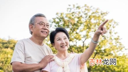 为什么现在许多保姆和雇主之间常常会出现不可调和的矛盾呢？他们之间经常不是雇主店大欺客 为什么现在许多保姆和雇主之间常常会出现不可调和的矛盾呢？