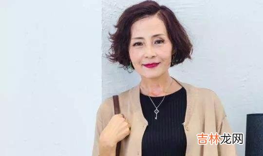 我 年过半百的女人，却被32岁的小伙子疯狂追求