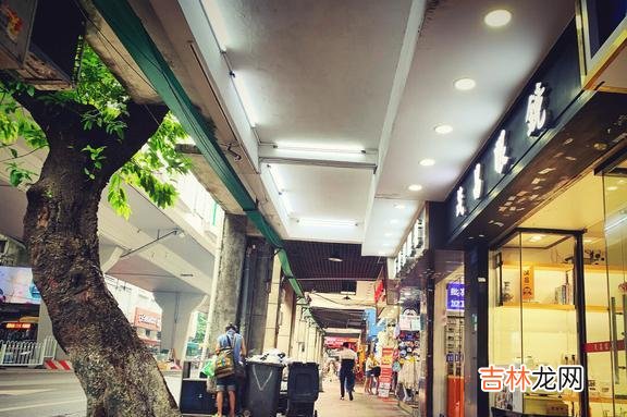 退休之后有些事情 退休之后，不管你多抠门，也不要省以下这几种钱