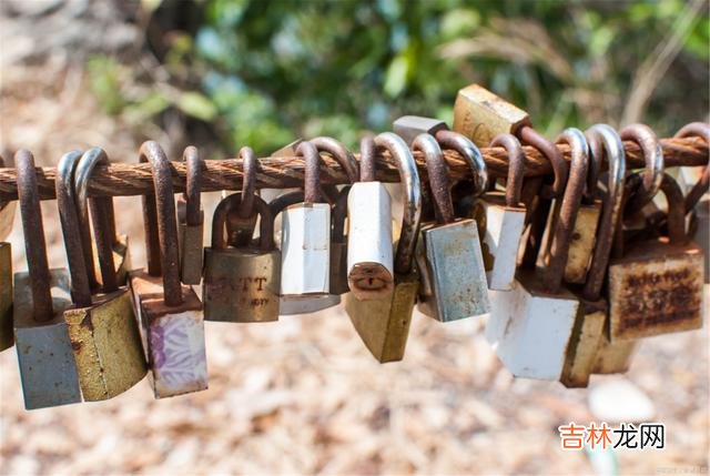 两个人能够相爱是一种缘分 夫妻之间,缘分如果尽了,往往会有4个征兆