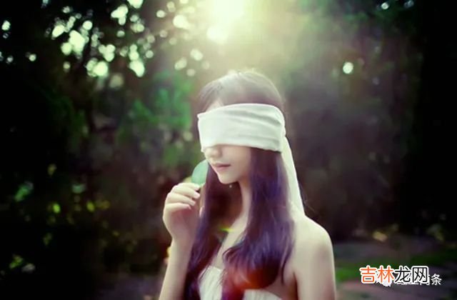 两个人在一起，尽管彼此相爱，但出现3种现象，基本就是有缘无分