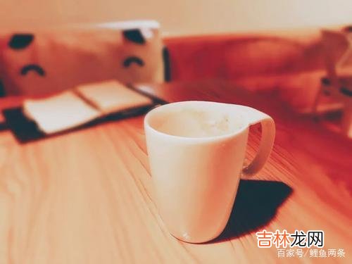 一个失恋的女生说 爱一个人的最高境界，是什么？就是这四个字