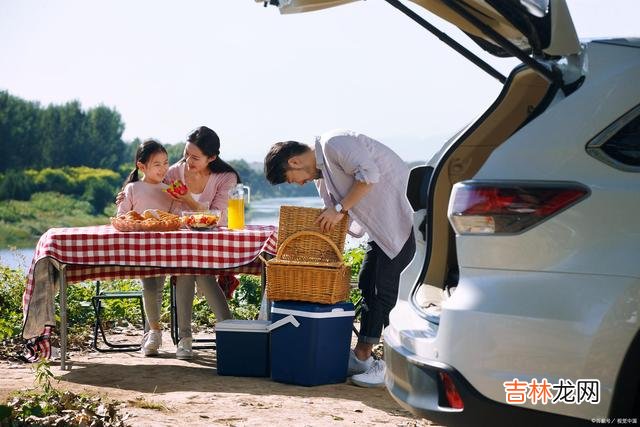 不论男女，爱一个人的最高境界，都是这两个字：怜惜