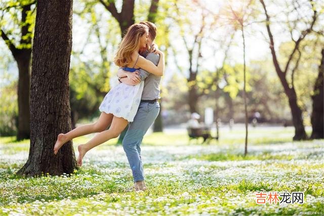 01.|爱情里，最怕的是什么？  一个女生这样告诉我：纠缠