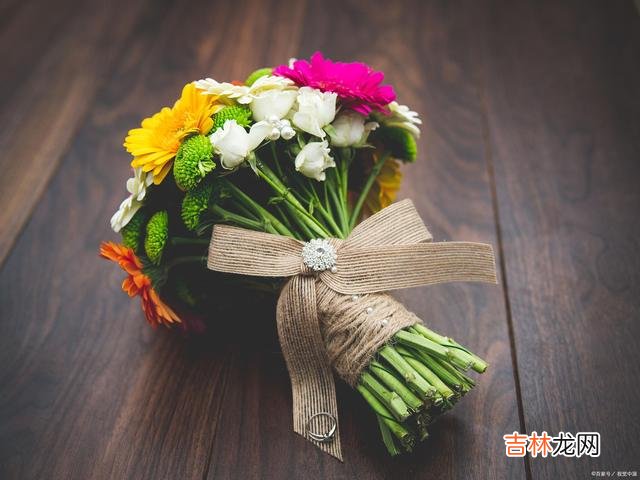 相亲的定义 女生答应相亲，不代表同意结婚，主要是男生容易犯的错误