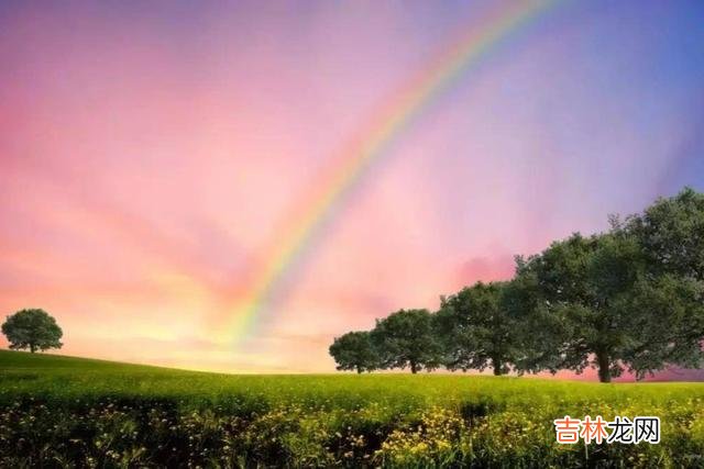 在生命这列火车上 身患癌症的中年女人说:人生最好的活法,其实只有三个字