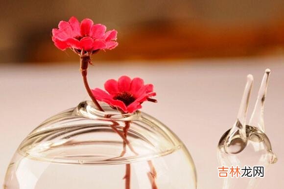 人生是一场孤独的旅程 有这样的三种人，看似与之对话的人很多，最后连朋友都没有