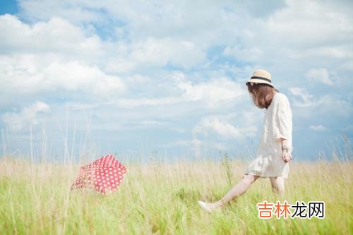 人这辈子最重要的不是钱,也不是情,而是这两个字