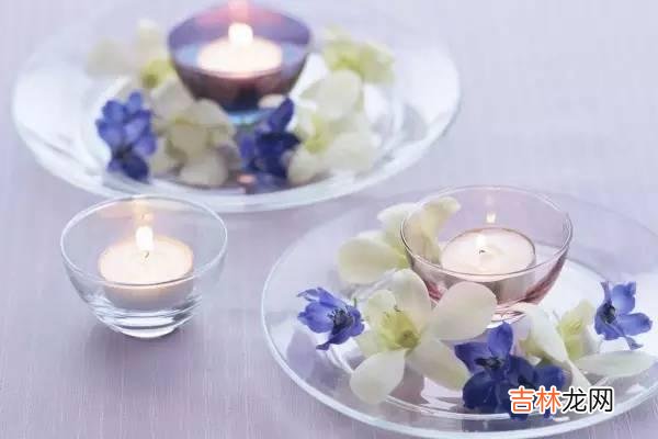 爱情可以有多种形态、表达和存在方式 真心爱你的人，可能不会给你很多承诺和誓言
