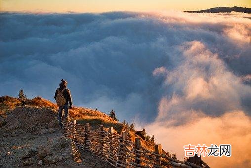 爱情不是讨好型人格一般的一味迁就 当男生提出这三个要求的时候，你的拒绝比迁就更让他爱你