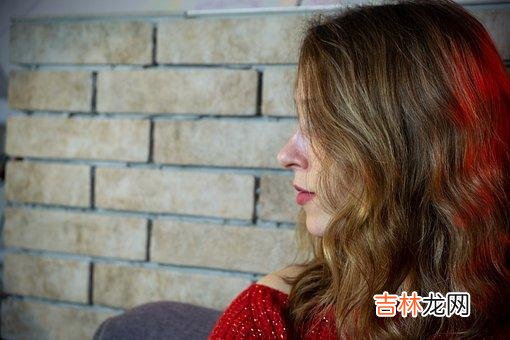 我们听过很多人赞美十八岁 以下这几种答案，对于女人而言，年纪远远不是最重要的