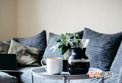 1当婚姻遇到背叛 面对伴侣的背叛,剩下的只有痛苦,还有在痛苦中隐藏的埋怨