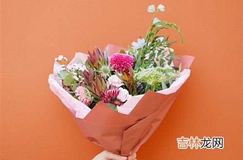 1《与内心的冲突和解》一书中说：神经症 31岁未婚，曾有过一段长达3年的爱情，很多女人想错了答案