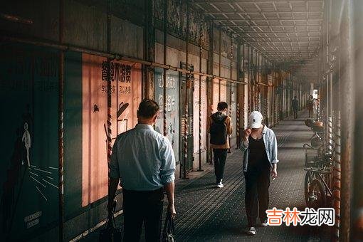 这一辈子 要记住，只有你好好爱自己了，男人才会更爱你