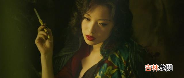 无论现如今的社会发展的多么迅速 一个女人过了三十岁,还没有结婚的打算,就会被称为“大龄剩女”