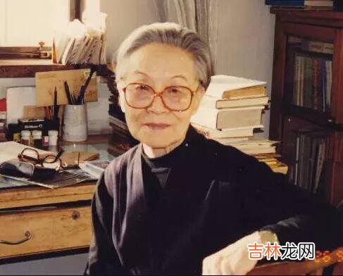 知乎上有一个高赞问题：“为什么有人越来越讨厌‘精致’这个词？怎样的女生才真正称得上精致？...|女人的精致，不止于外表，更在于内心的富足