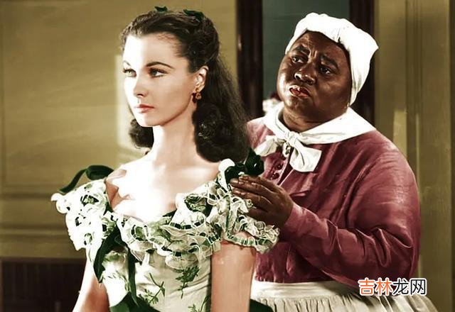 作家梁文道说:“一个女人 女人的魅力,不是漂亮的容貌,而是不需要依附男人生活的底气