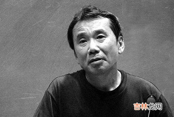 我喜欢日本作家村上春树的作品 不管往后遇到多少人，始终得不到的初恋，都是内心深处的白月光