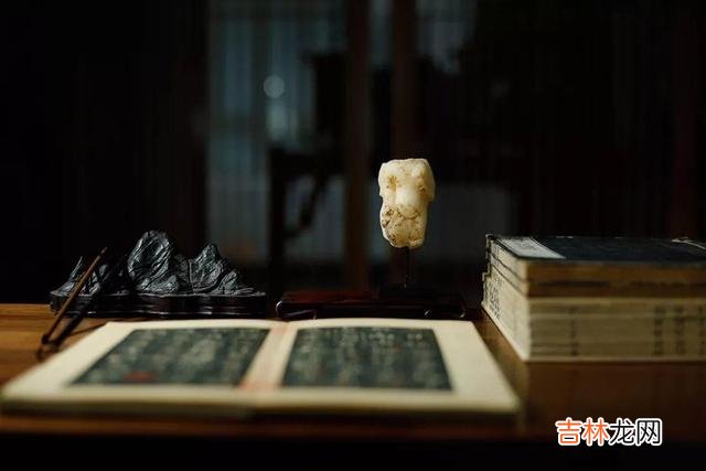 情感深耕 许多爱情的到来，都离不开友情的撮合
