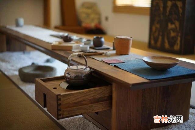 情感深耕 许多爱情的到来，都离不开友情的撮合