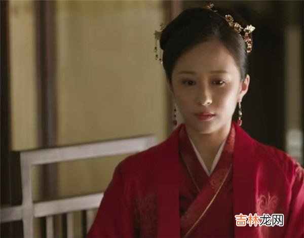 《知否》：余家把女儿换成余嫣红后，为何曼娘却做起了缩头乌龟？