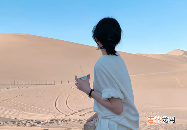 婆婆的寿宴上，儿子咳嗽两声，大嫂非要赶我们走，结局反转了