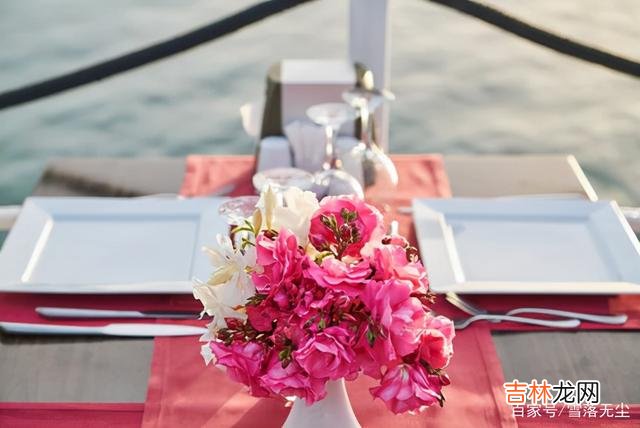李敖说：“女人对婚姻的看法只有一种 婚姻好不好，关键看一点：爱与经营