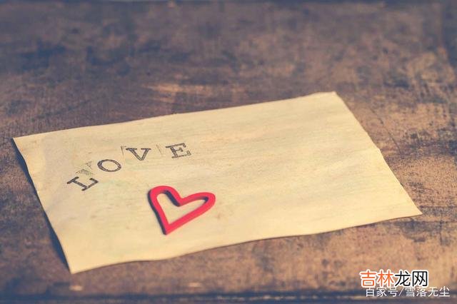 都说女人干得好不如嫁得好 女人，兜里有钱，你才能活得有底气