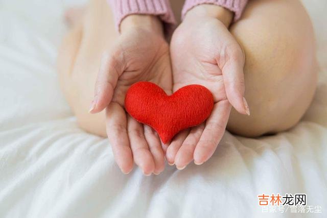 都说女人干得好不如嫁得好 女人，兜里有钱，你才能活得有底气