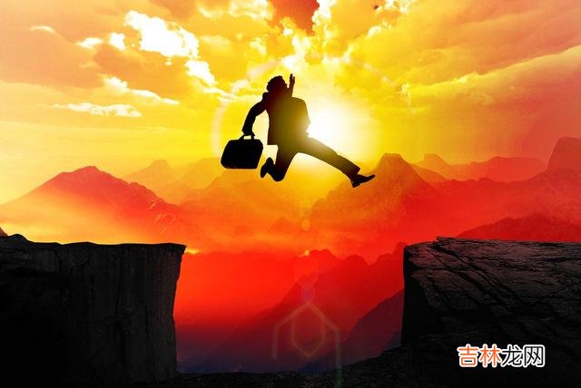 性格内向在我们的印象里 性格内向，也有它存在的理由和意义，而非一无是处
