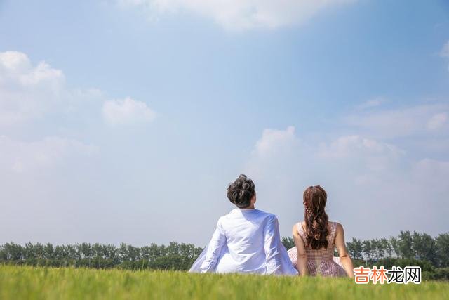 哪怕是爱情里面有很多的伤痛 女人的人生顺序，自己应该是排在第一位