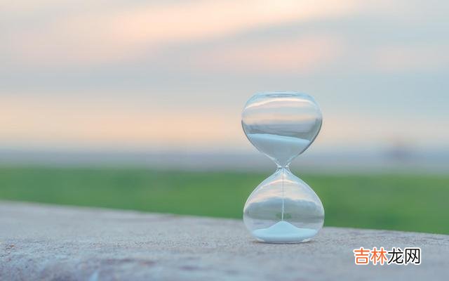 人到中年，女人最好的活法，其实就是断舍离