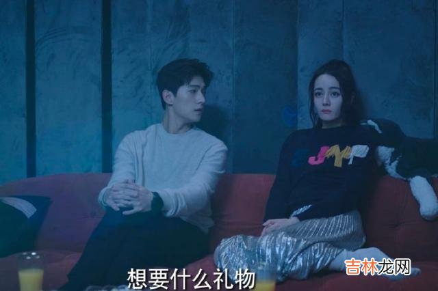 经常能看到一些因为婚礼而谈崩的消息 难怪有人说，看他是不是真爱，谈谈钱就知道了