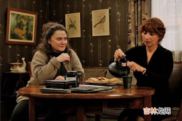 在知乎看到一个问题 中年，其实才是女人一生中最美好的时光