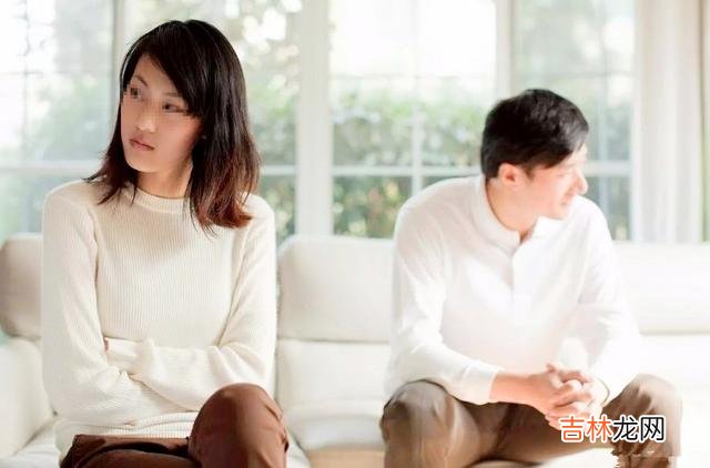 爱情是花前月下 夫妻之间相处是有技巧的，有些话是不能随便吐出口的