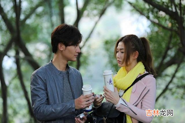 01“自古深情留不住 感情中，女人需要掌握套路，才能成功达成自己的意向