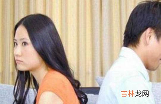 第一次去他家晚上就没走 第一次去男友家睡一间，发现门市反锁了，我觉得好奇怪