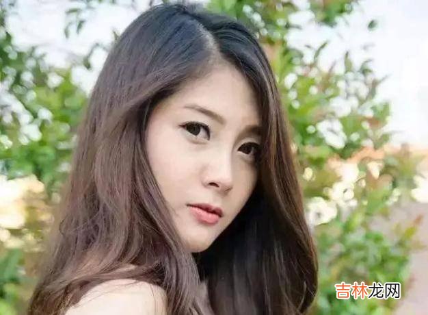 爱情是人与人之间非常神奇的一种情感 男人在你面前有这些表现，说明他是喜欢你的