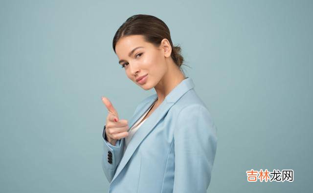 都说：“婆媳同住是非多”。|心理学家说：把夫妻关系放在首位，是幸福婚姻的关键