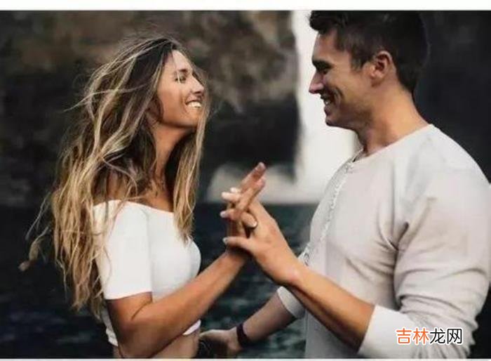 马上又到了七夕节了 直男癌的同胞们，如何把自己女友撩到腿软的情话