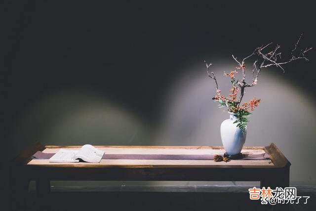 人生一世 人生一世，时而风平浪静，有苦也有乐，有喜也有悲