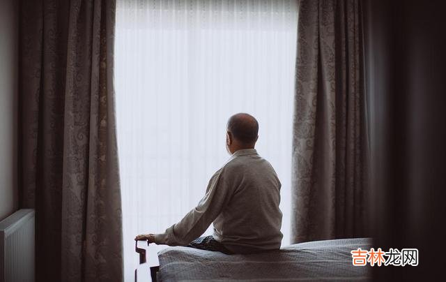 人老了 人老了，倘若儿女们开始嫌弃自己了，就做好这几件事