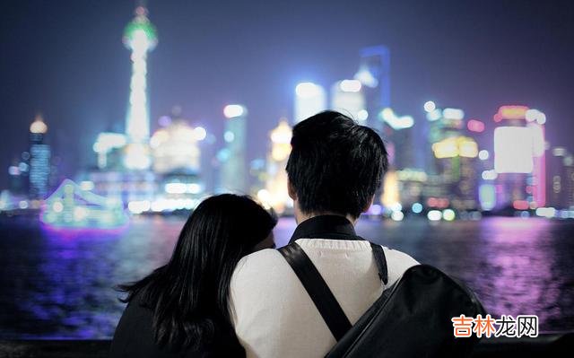 爱不爱，我们可以通过对方的身体语言看出