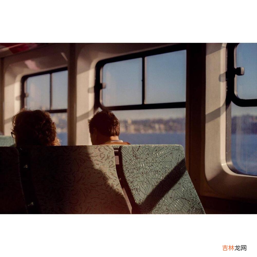 异性相处，如果你付出的爱“不被回应”，那就放弃吧