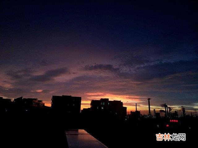 某些人和事 人生不过三件事，宁肯低调，也不可炫耀