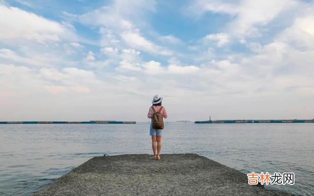 人和人之间的差异非常大 能在这几个时候还保持低调的男人，日后必有大成就