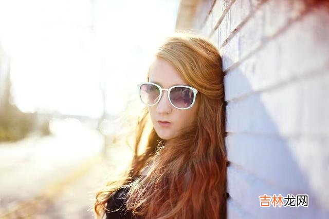 女人在年轻的时候 有远见的父亲给女儿的忠告：男人没有这三样，还是别嫁了