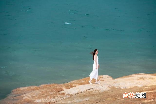 一个女人的生活 一个命苦的女人,张口闭口都是这几句话,一听便知