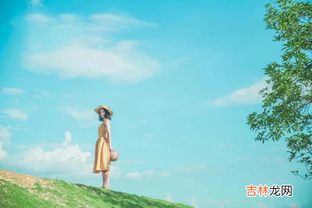 1.我今年60岁 关键时刻，真正能靠得住的，还是女儿，因为女儿会更心疼妈妈