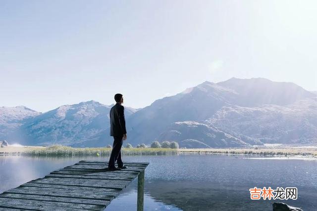 1.在婚姻里 真正聪明的男人，不会让自己的人生，总是置于遗憾当中